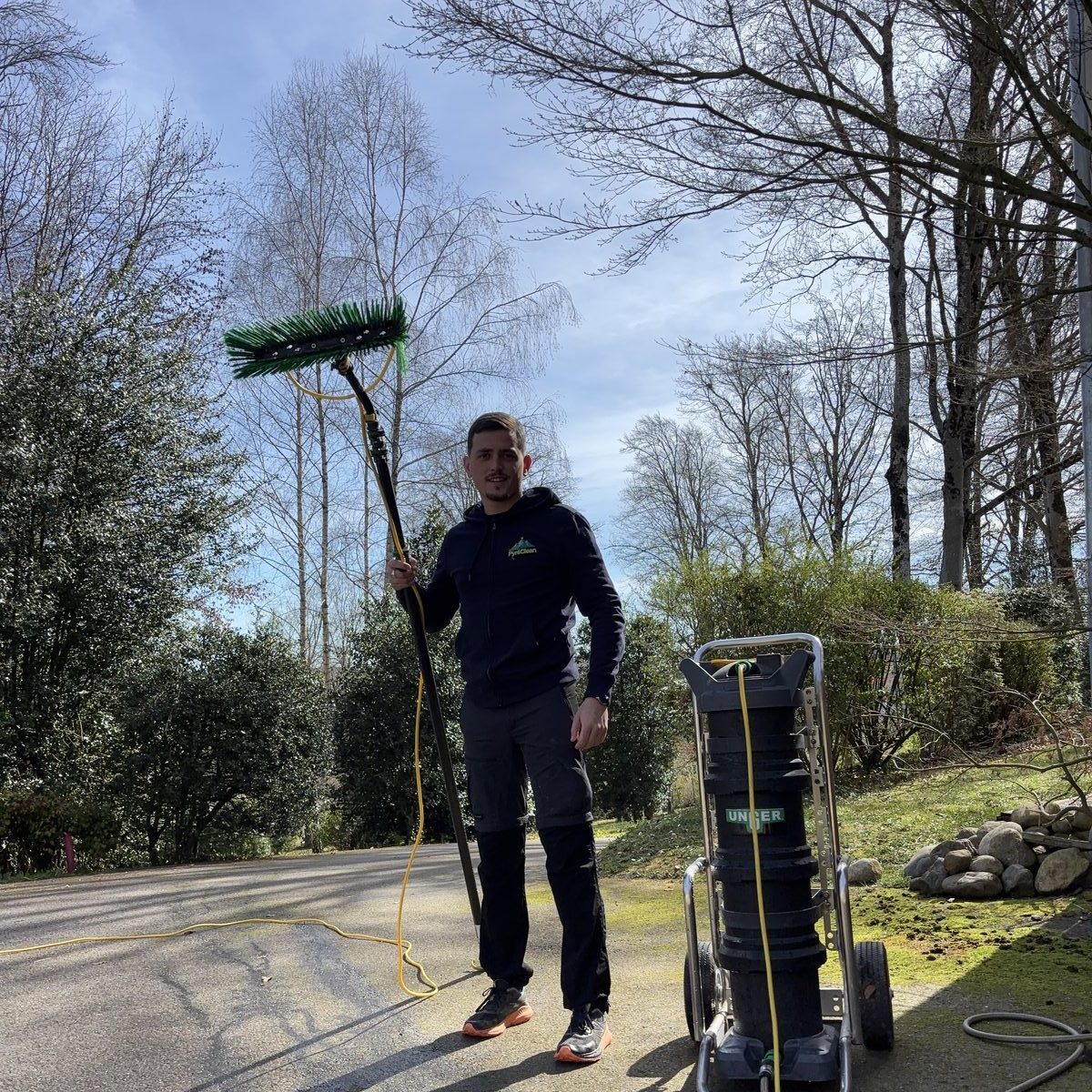 Mattis Barneron, fondateur de PyréClean